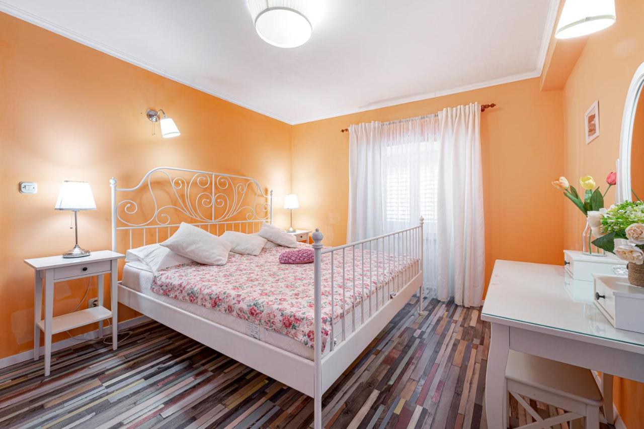 Apartments Vera دوبروفينك المظهر الخارجي الصورة